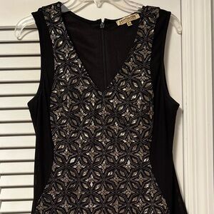 We used this for a homecoming dress
Great condition
Smoke free home